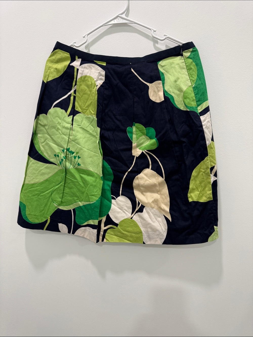 Talbots Navy A-Line Skirt with Green and Cream Floral Print Size 6